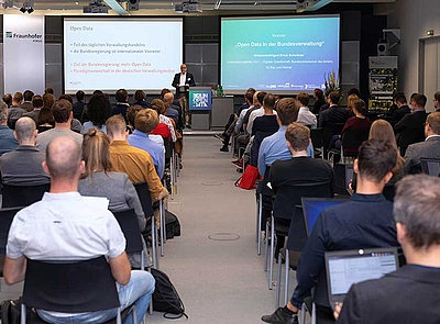 Ministerialdirigent Erwin Schwärzer spricht über Open Data in der Bundesverwaltung